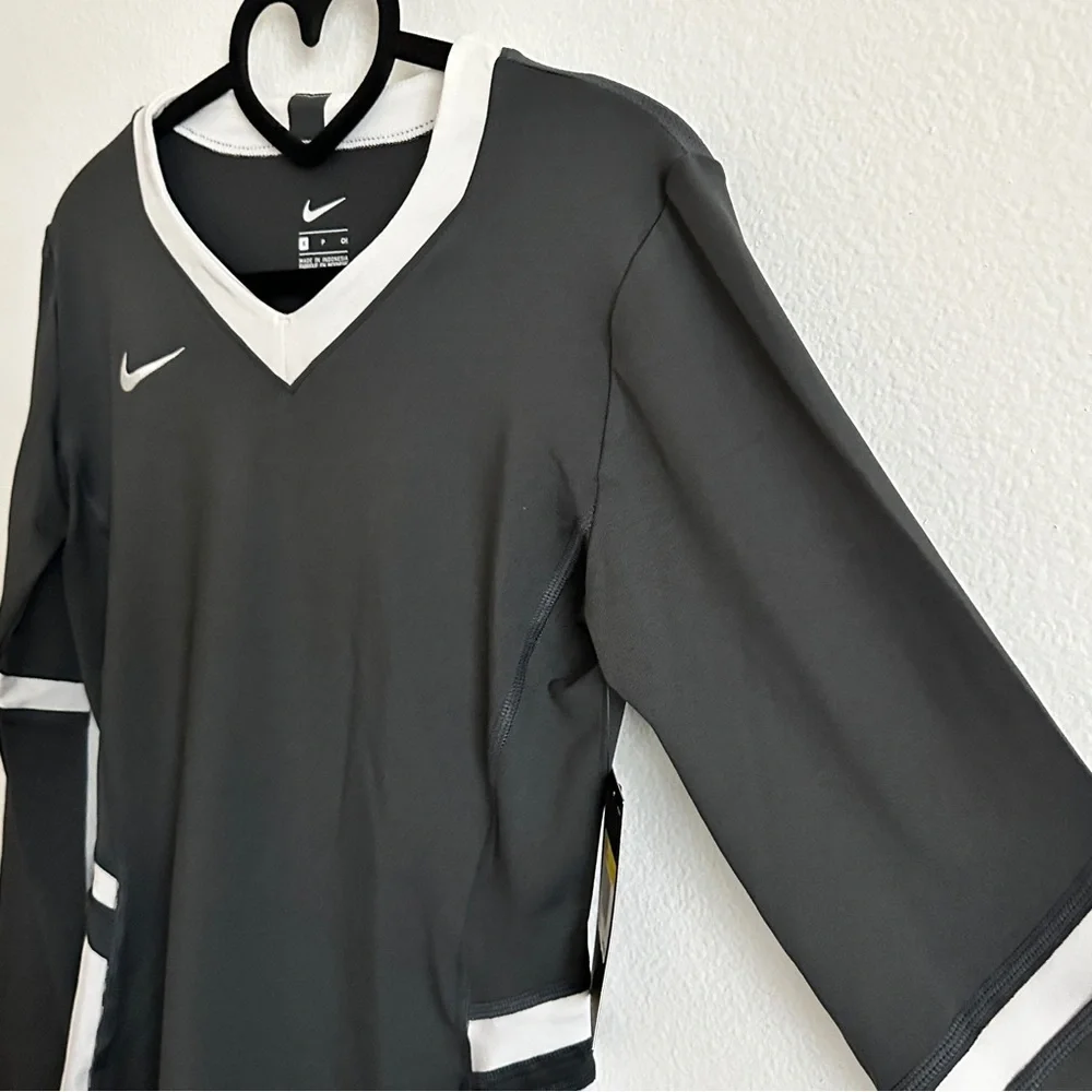 Nike Gray White Long Sleeve Athletic Volleyball Jersey Top Size Various